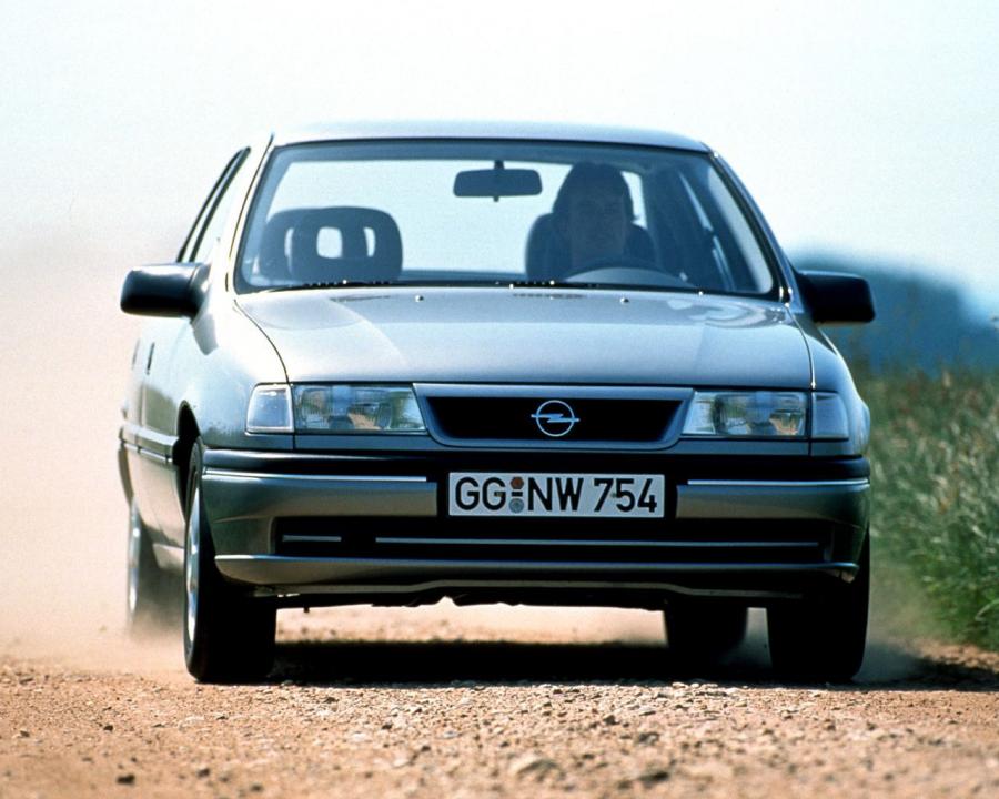  Opel Vectra V6 1993 года  (фото 8 из 17)
